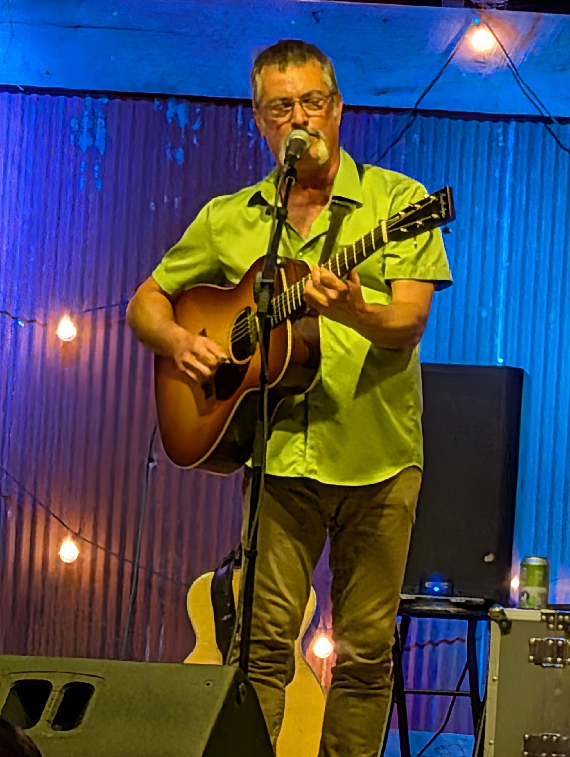 LarryKeelDuo2026-09-19RivannaRiverCompanyCharlottesvilleVA (5).jpg